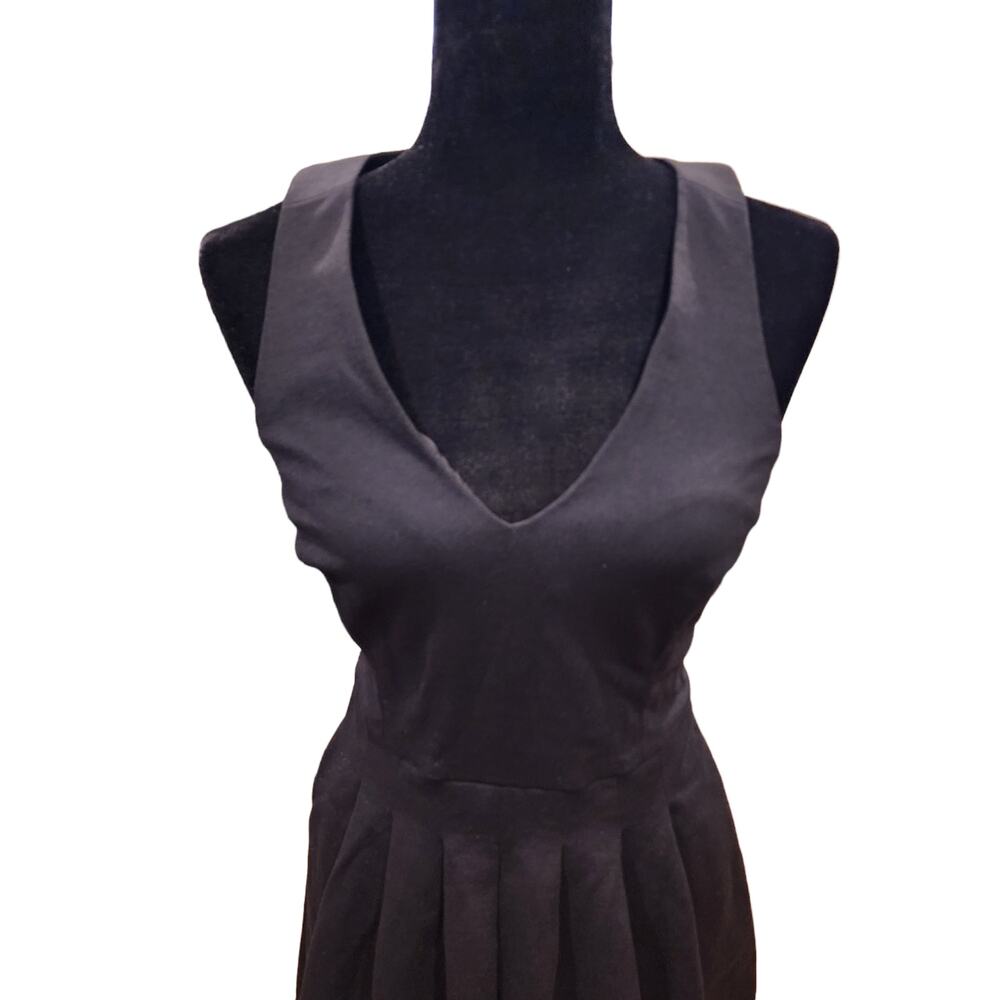 Banana Republic Black Cutout Back Dress Size 0 - Picture 5 of 8